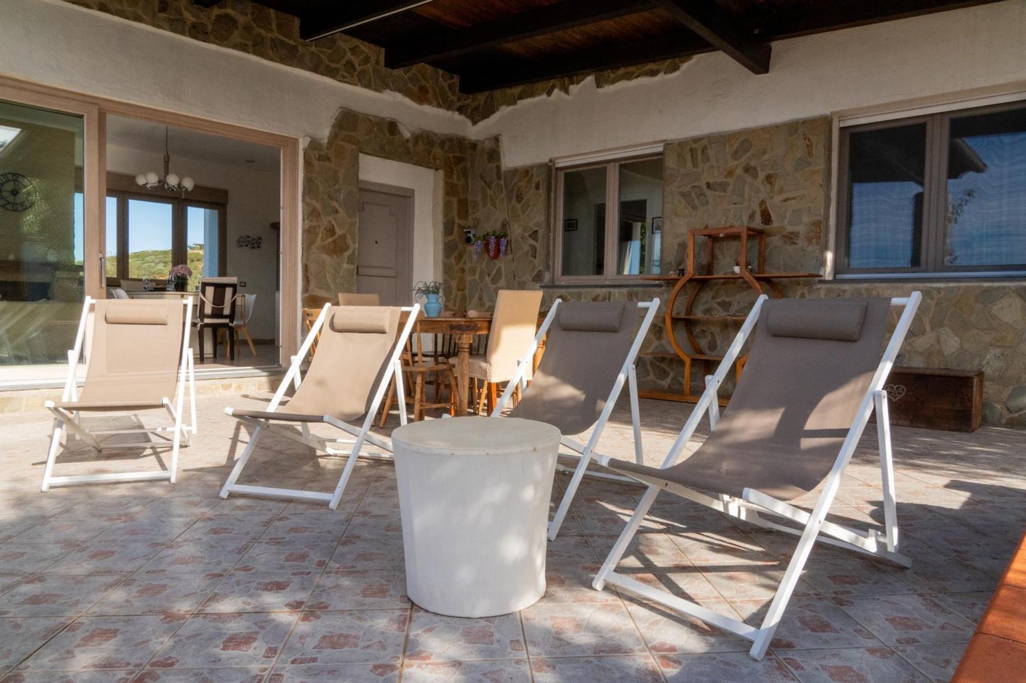 Villa Amea ตอร์เร เดย์ กอร์ซารี ภายนอก รูปภาพ