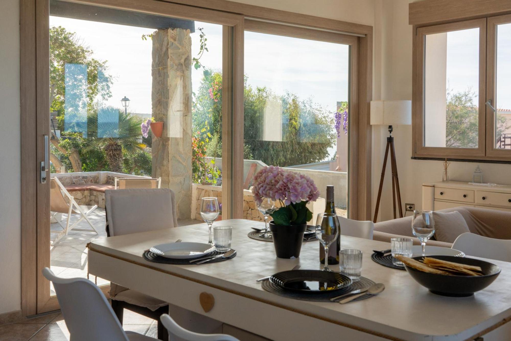 Villa Amea ตอร์เร เดย์ กอร์ซารี ภายนอก รูปภาพ